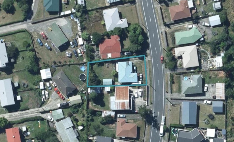 93 Driver Crescent, Cannons Creek, Porirua - Carousel 1
