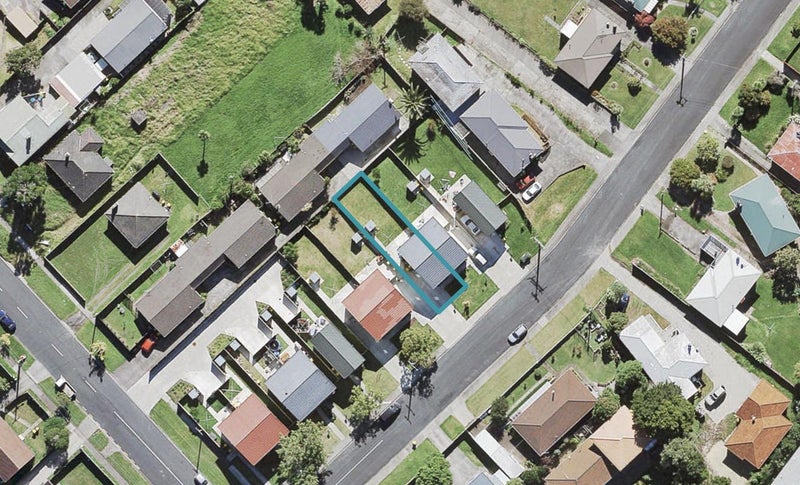 6C Westall Road, New Lynn, Auckland - Carousel 1