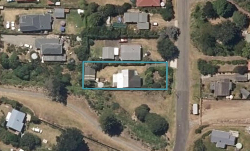 135 Kahukura Avenue, Waitarere Beach, Levin - Carousel 1