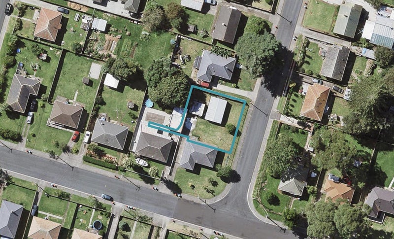 34A Coral Crescent, Panmure, Auckland - Carousel 1