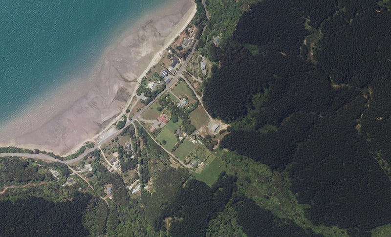 752 Kenepuru Road, MAHAU SOUND - Carousel 1