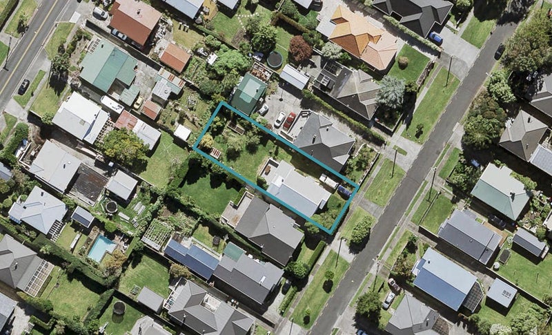 101 Fowlds Avenue, Sandringham, Auckland - Carousel 1