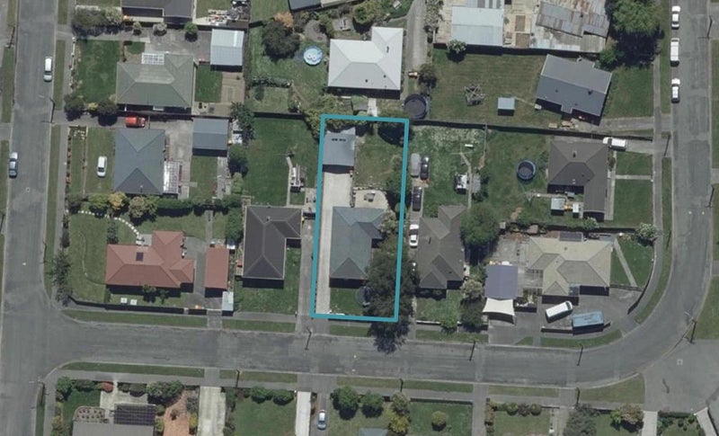 9 Lambeth Crescent, Northcote, Christchurch - Carousel 1