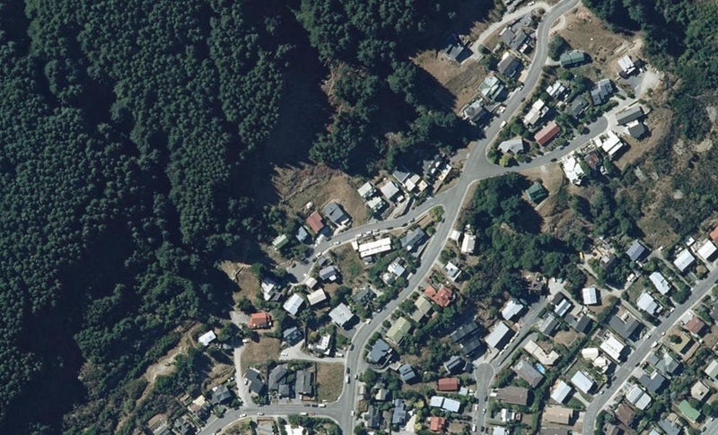 9 Caples Place, Fernhill, Queenstown - Carousel 1