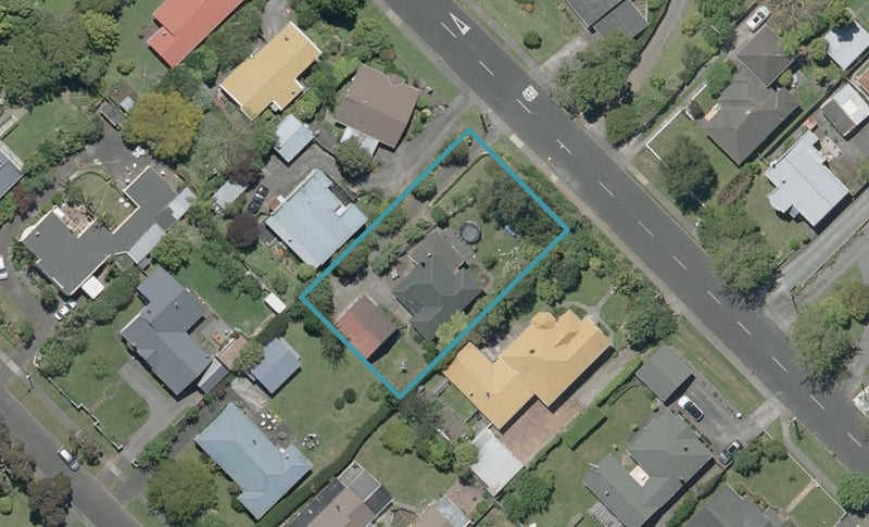 19 Parkes Avenue, Saint Johns Hill, Whanganui - Carousel 1