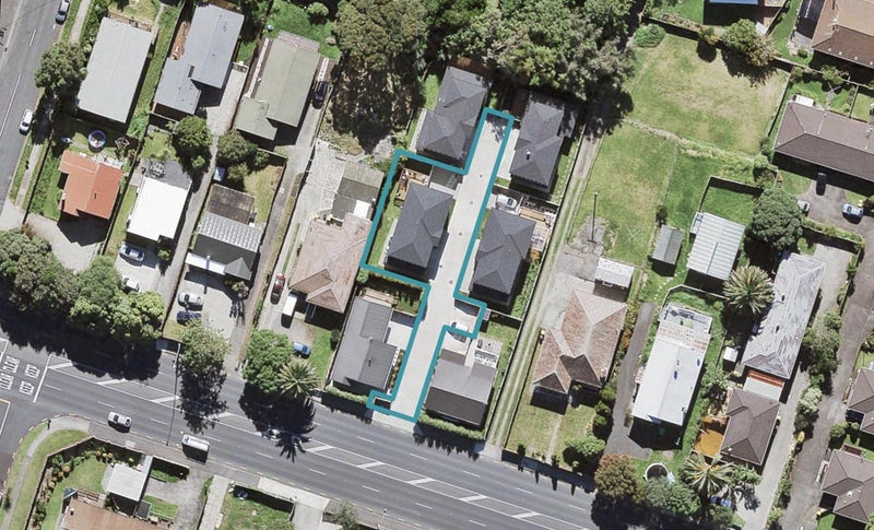 3207A Great North Road, New Lynn, Auckland - Carousel 1