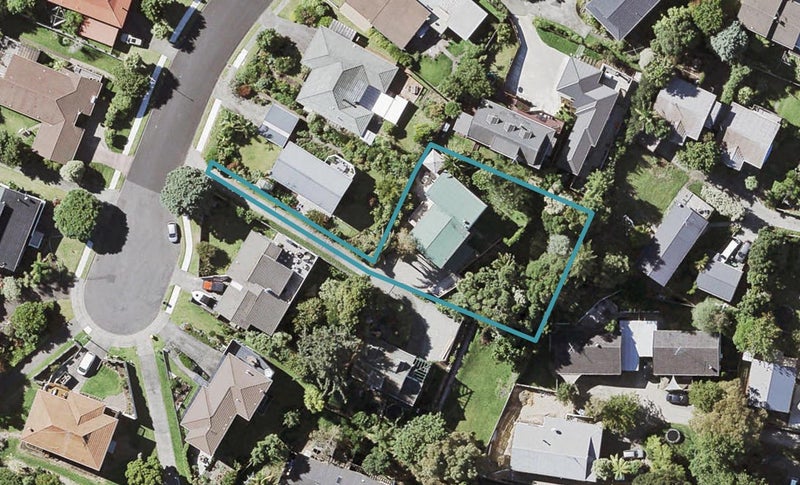 37 Redwing Street, Browns Bay, Auckland - Carousel 1