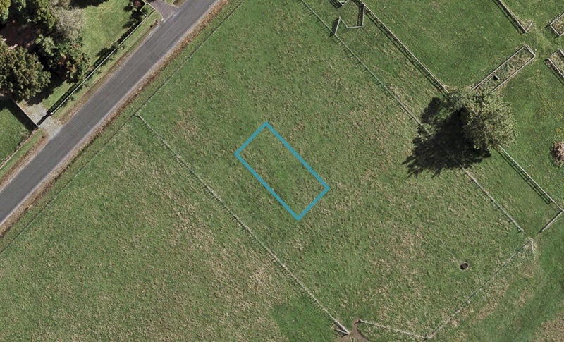 24 Star Cross Road, Karaka, Papakura - Carousel 1