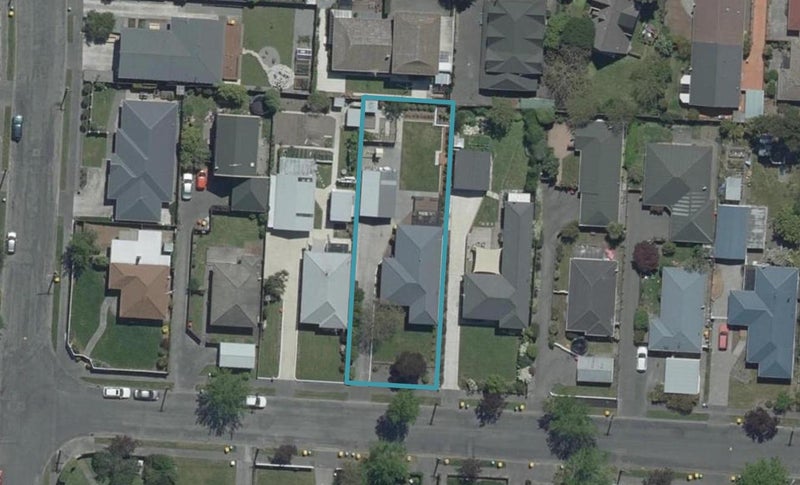 7 Dunedin Street, Redwood, Christchurch - Carousel 1