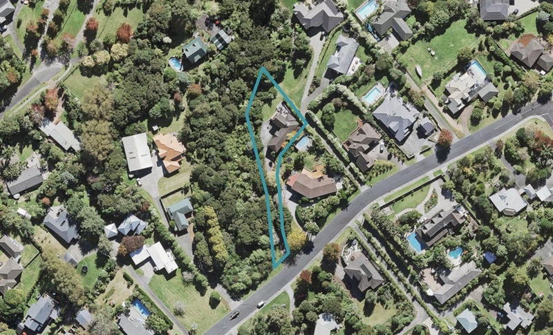 10A Pounamu Avenue, Greenhithe, Auckland - Carousel 1