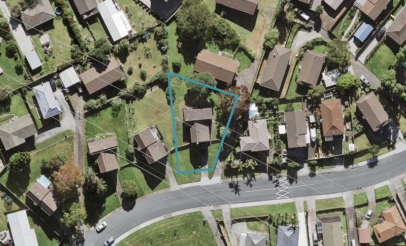 66 Keegan Drive, Massey, Auckland - Carousel 1
