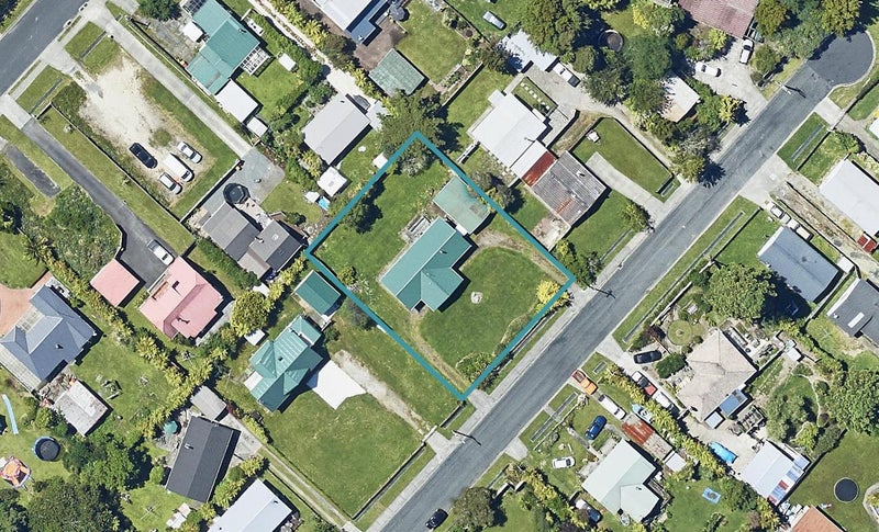 6 Wyndham Road, Hannahs Bay, Rotorua - Carousel 1