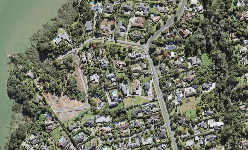 11 Oscar Road, Greenhithe, Auckland - Carousel 1