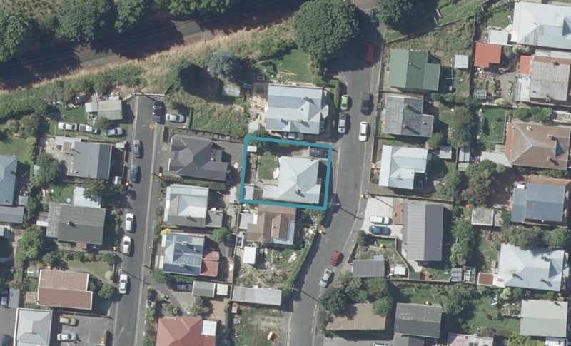 18 Goodall Street, Caversham, Dunedin - Carousel 1