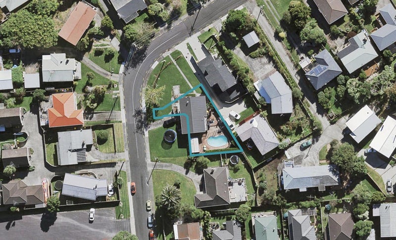 19C Elliott Avenue, Bayview, Auckland - Carousel 1