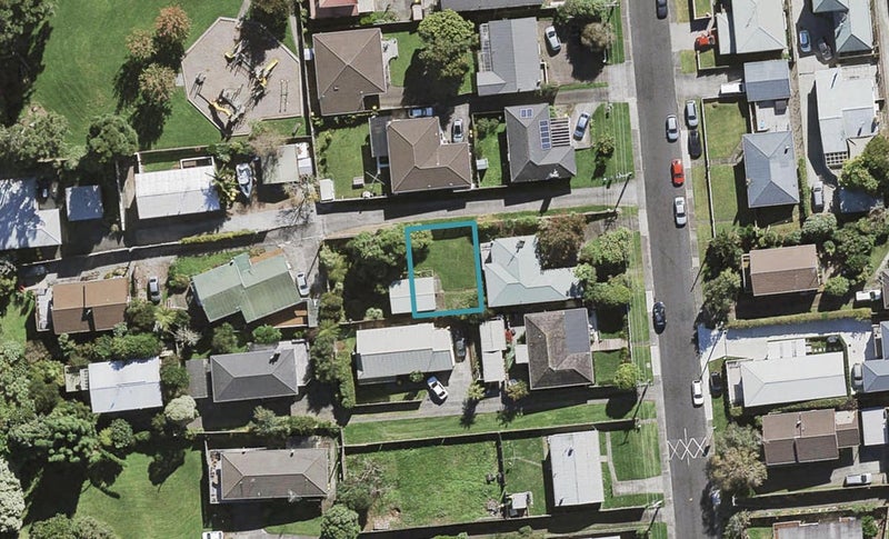 16C Elliott Avenue, Bayview, Auckland - Carousel 1