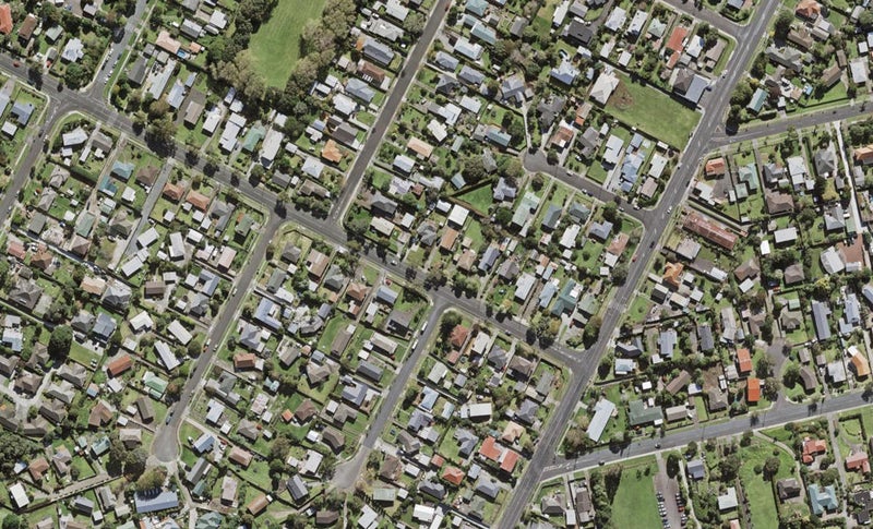 15 Muir Avenue, Mangere Bridge, Auckland - Carousel 1