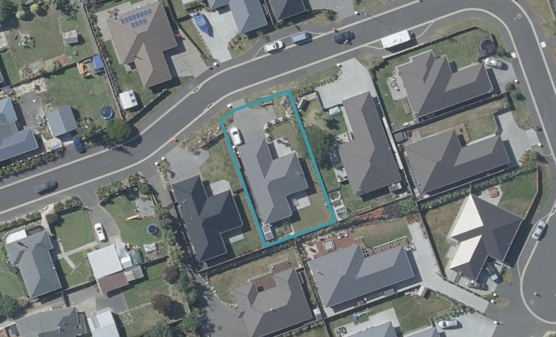 8 Lancaster Lane, Waldronville, Dunedin - Carousel 1
