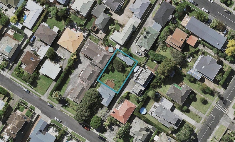 3B Pine Ridge Terrace, Hauraki, Auckland - Carousel 1