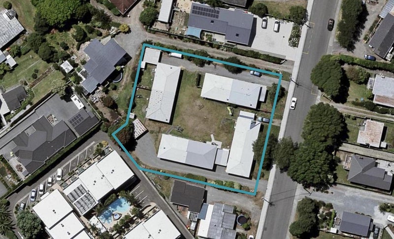 9D ALEXANDER RD, RAUMATI, PARAPARAUMU - Carousel 1