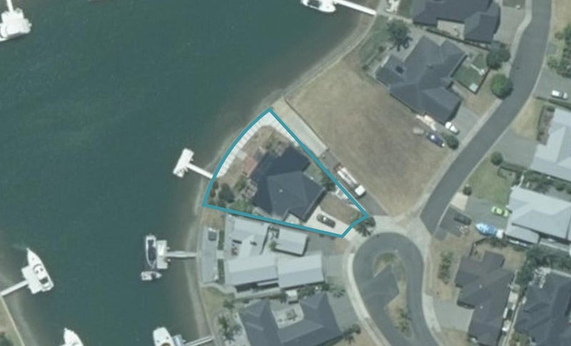 15 Little George Place, Whitianga, Whitianga - Carousel 1