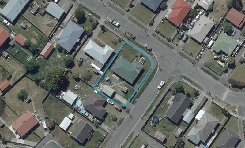 55 Lyndhurst Crescent, Aranui, Christchurch - Carousel 1