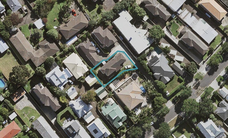 19C Puriri Avenue, Greenlane, Auckland - Carousel 1