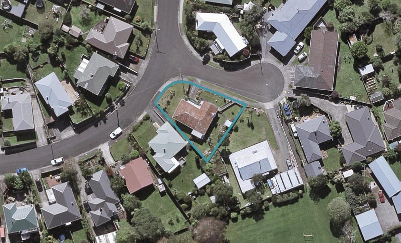 2 Rarawa Place, Vogeltown, New Plymouth - Carousel 1