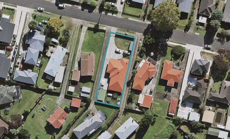 19 McLean Avenue, Papatoetoe, Auckland - Carousel 1