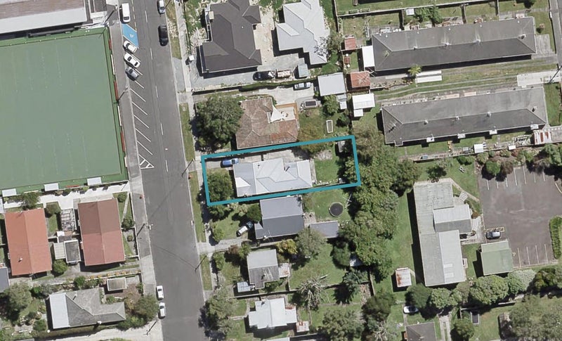 22 Exchange Street, Ebdentown, Upper Hutt - Carousel 1