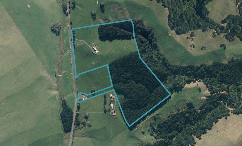 649 Kaiaua Road, MANGATANGI - Carousel 1