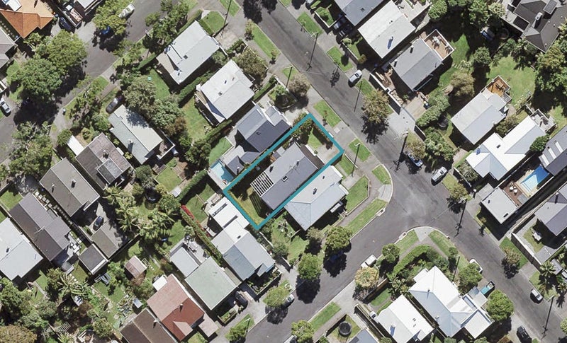 76 Warnock Street, Westmere, Auckland - Carousel 1