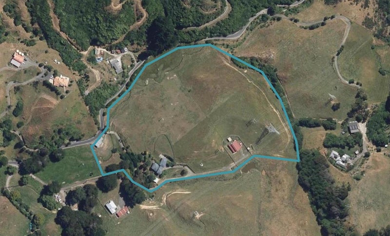 418 Takapu Road, Takapu Valley, Wellington - Carousel 1