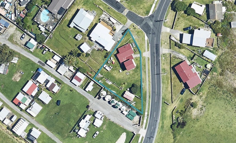 341 Pukehina Beach Road, Pukehina, Te Puke - Carousel 1