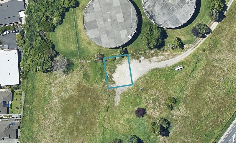 12 Omanga Way, Bethlehem, Tauranga - Carousel 1