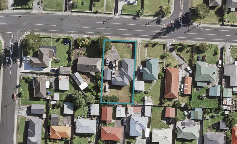 25 McAnnalley Street, Manurewa East, Auckland - Carousel 1