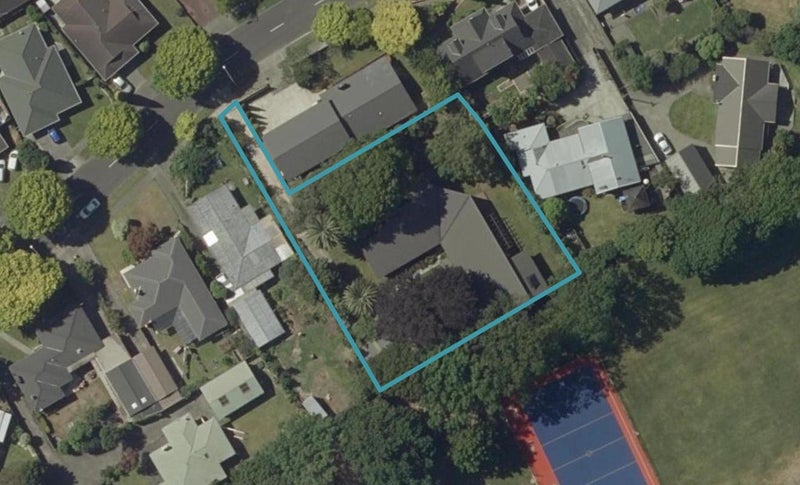 12 Churchill Avenue, Hokowhitu, Palmerston North - Carousel 1