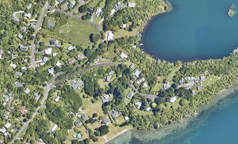 11 Ronald Road, Lake Tarawera, Rotorua - Carousel 1