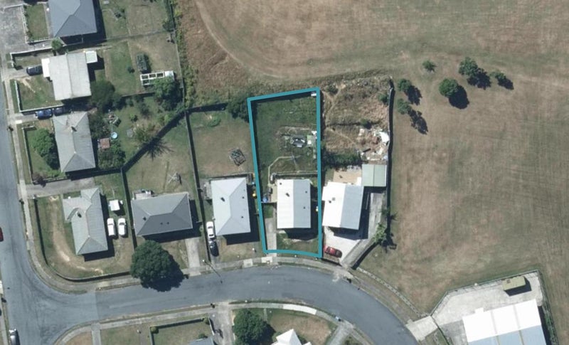 28 Natone Street, Waitangirua, Porirua - Carousel 1