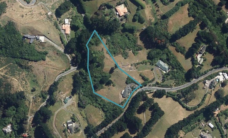 35 Cottle Park Drive, Normandale, Lower Hutt - Carousel 1