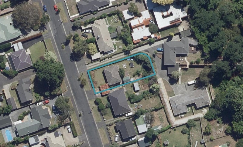 14 Casey Avenue, Fairfield, Hamilton - Carousel 1