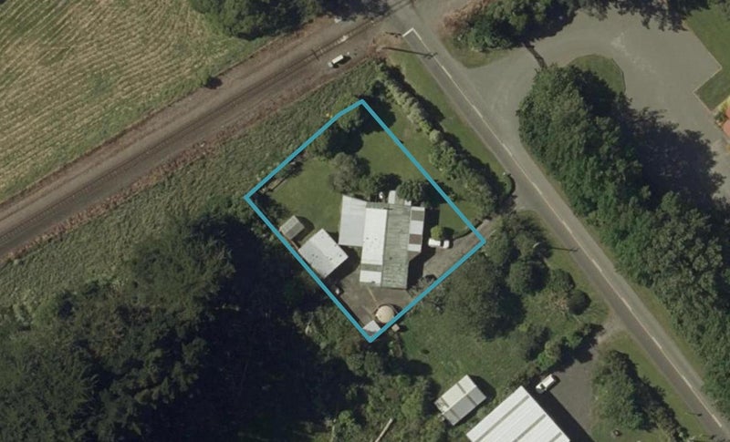 23 Cloverlea Road, Westbrook, Palmerston North - Carousel 1