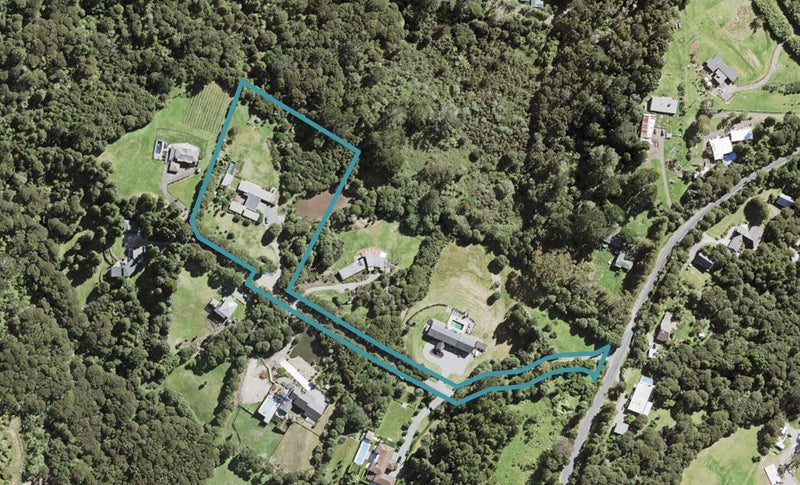 97C Carter Road, Oratia, Auckland - Carousel 1