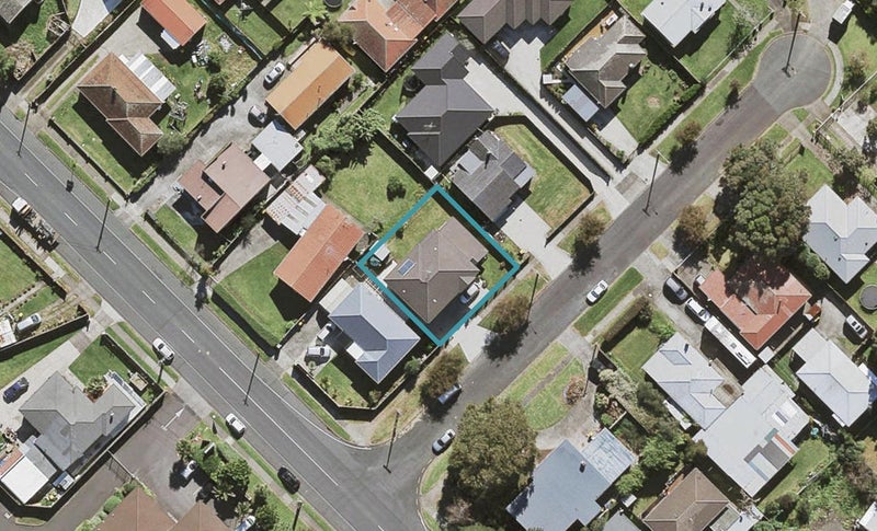 1A Colin Street, Mangere, Auckland - Carousel 1