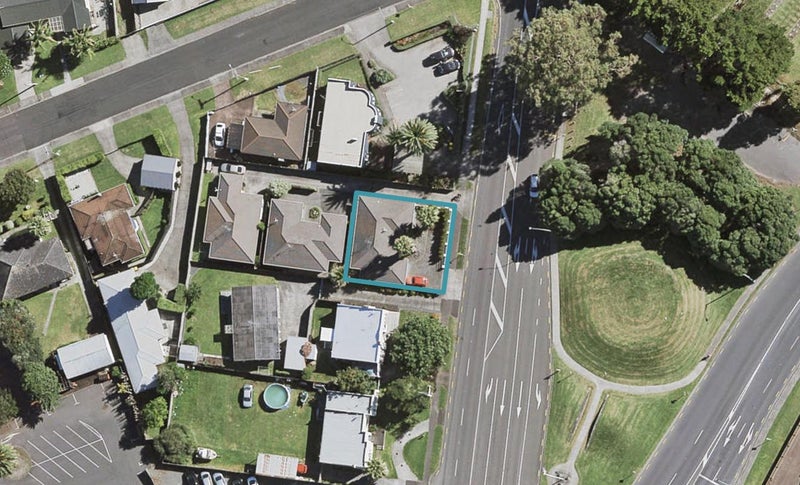 357 Great South Road, Opaheke, Papakura - Carousel 1