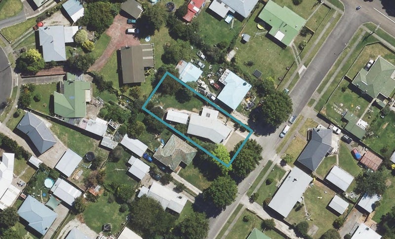14 Porter Street, Outer Kaiti, Gisborne - Carousel 1