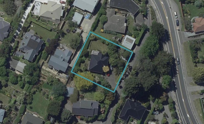 2 Merlewood Avenue, Cashmere, Christchurch - Carousel 1