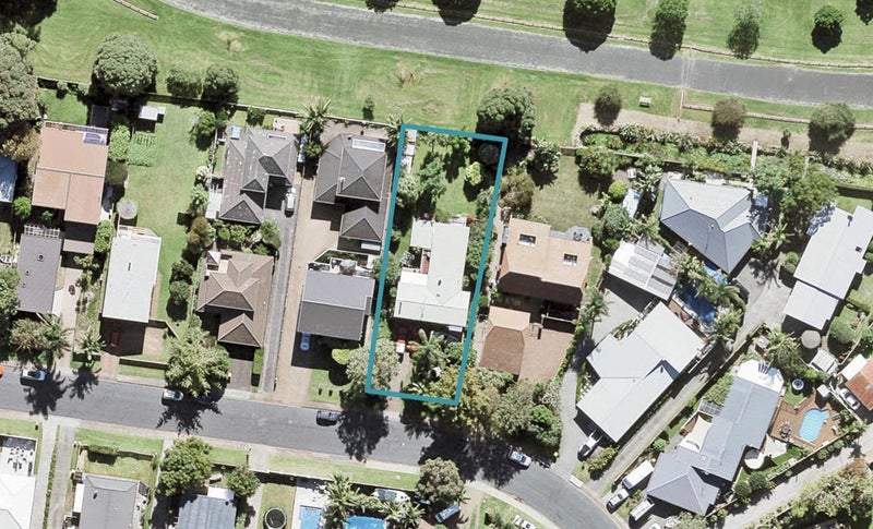24 The Circle, Manly, Whangaparaoa - Carousel 1