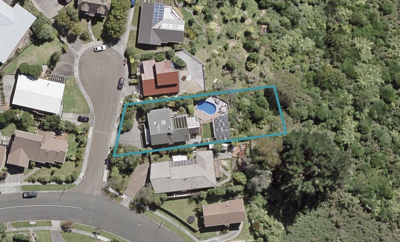 3 Plantagenet Grove, Kingsley Heights, Upper Hutt - Carousel 1