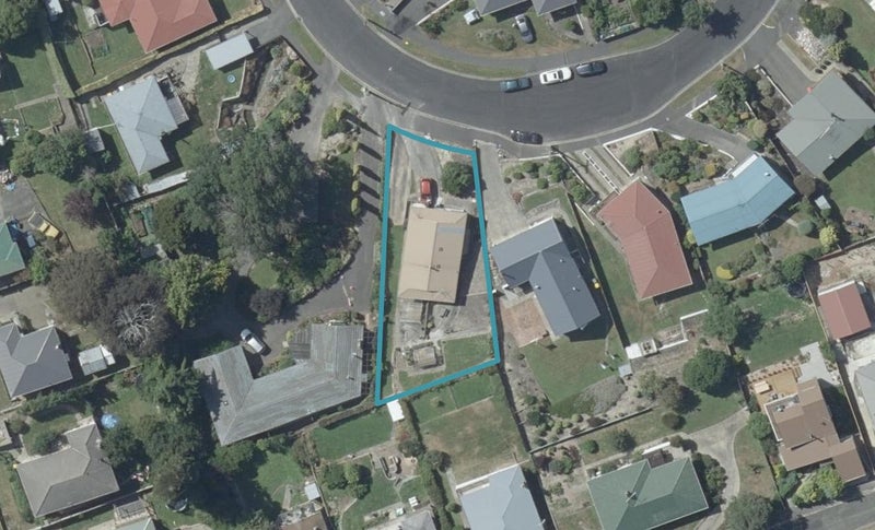 45 Elwyn Crescent, Green Island, Dunedin - Carousel 1